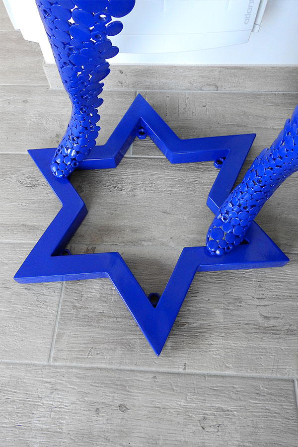 Sculpture femme  Lucille Bleu  Inox - William David