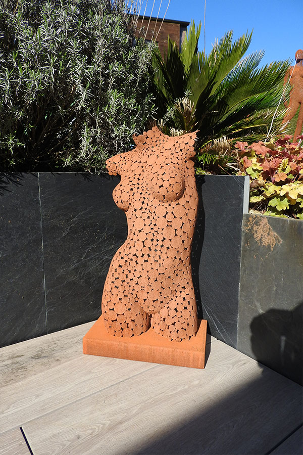  Sculpture femme  exterieur Jeanea   Naturel Acier corten